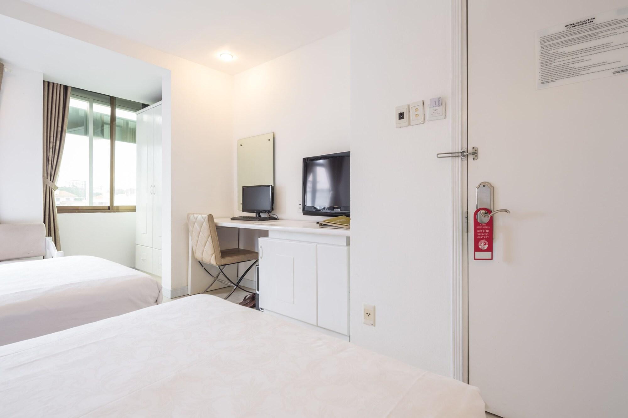 Adela Hotel Ho Chi Minh City Bagian luar foto