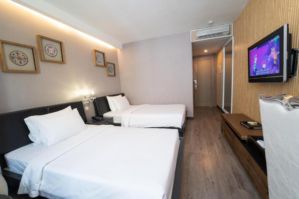 Adela Hotel Ho Chi Minh City Bagian luar foto